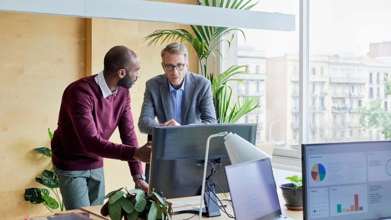 How an MBA Can Transform Your Leadership and Career Growth